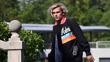 Griezmann llegando a la concentración francesa