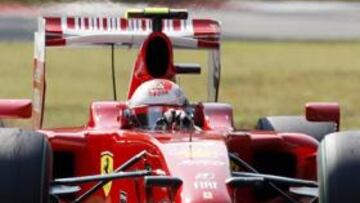 <b>NO ESTARÁN JUNTOS. </b>Raikkonen durante la carrera de ayer en Monza.