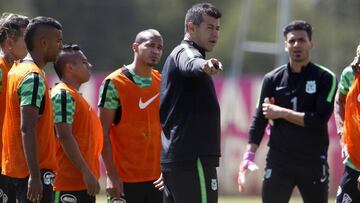 Jorge Almir&oacute;n, t&eacute;cnico de Atl&eacute;tico Nacional