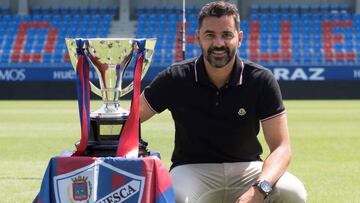 Michel seguirá en el Huesca