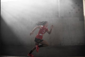 Imagen del nuevo anuncio de las jugadoras de balonmano de la selección española antes de su debut en el Europeo de Dinamarca.