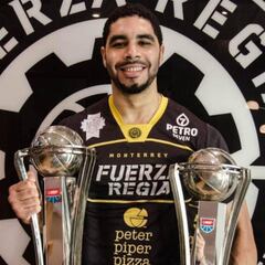 Aaron Fuller y Fuerza Regia se reencuentran