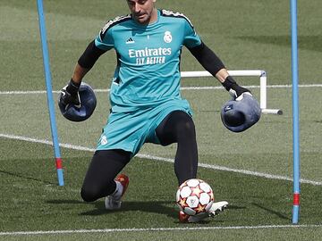 Courtois. 