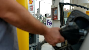 Los precios de la gasolina en Estados Unidos van en aumento. Aquí los estados con el combustible más barato y más caro este mes.