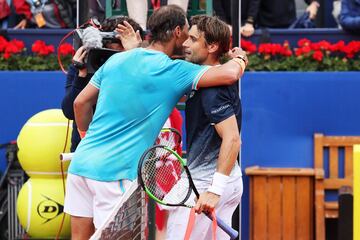 Rafael Nadal se impuso 6-3 y 6-3 sobre David Ferrer en los octavos de final del Conde de Godó de Barcelona.