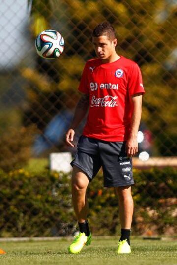 Una lesion dejó afuera a Carlos Carmona de la Copa América en mayo pasado. Esa fue la última vez en que el volante del Atalanta figuró en una nómina de la selección.