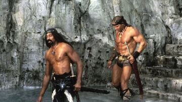 Ya retirado, Chamberlain particip¨® como secundario en la pel¨ªcula de Arnold Schwarzenegger 'Conan el destructor'. Su papel, el de Bombatta, muere a manos de Conan tras traicionarle.
