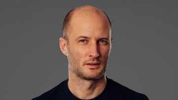 Stephen Cummings, durante su etapa como director deportivo del Ineos Grenadiers.