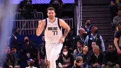 The Golden State Warriors 107-101 loss to the Dallas Mavericks on Sunday marks the Warriors&#039; second straight game giving up a 4th quarter lead.