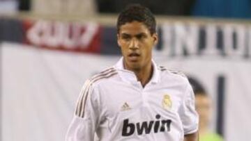 <b>DEBUT. </b>El central francés será titular en su estreno en el Bernabéu.