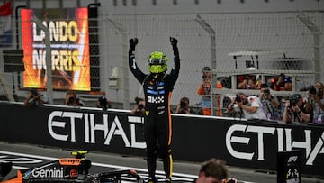 Lando Norris (McLaren MCL39). Yas Marina, Abu Dhabi. F1 2025.