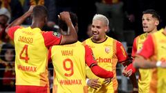 Lens' Argentine defender #14 Facundo Medina (2nd R) celebrates with team mates after scoring a goal during the French L1 football match between Lens and Nantes at Bollaert-Delelis stadium in Lens on October 28, 2023. (Photo by FRANCOIS LO PRESTI / AFP)