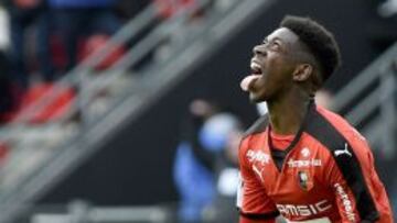 Ousmane Dembele celebra un gol