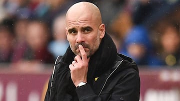 Guardiola no olvida la crítica de Gary Neville y le replica