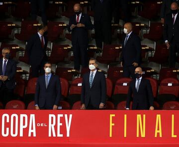 Palco. Pedro Sánchez, presidente del Gobierno, S.M. el Rey Felipe VI y Luis Rubiales, presidente de la RFEF.