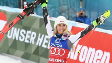 Mikaela Shiffrin of the US celebrates after winning the Women&#039;s Slalom event at the FIS Alpine Skiing World Cup in Semmering, Austria, on December 29, 2018. (Photo by ROLAND SCHLAGER / APA / AFP) / Austria OUT