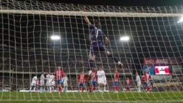 <b>DERBI DE LUJO. </b>El Atlético-Real ya se vive en las oficinas del Vicente Calderón. El conjunto rojiblanco espera ganarle al conjunto madridista en un derbi que se presenta más apasionado que nunca.