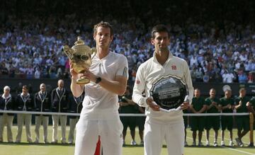 Llegó julio de 2013 y Andy Murray por fin levantó un título de Grand Slam.
El escocés venció en la final a Djokovic y se convirtió en el primer británcio en ganar Wimbledon desde Fred Perry en 1936.