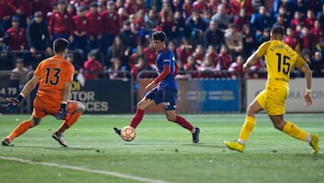 Oier salva al Andorra del desastre y levanta la Copa Catalunya