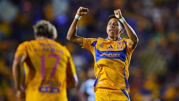 Jonathan Herrera celebrates his goal 2-1 of Tigres during the 14th round match between Tigres UANL and Pachuca as part of the Liga BBVA MX, Torneo Apertura 2024 at Universitario Stadium on October 26, 2024 in Monterrey, Nuevo Leon, Mexico.