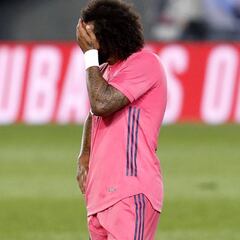 Real Madrid bungle their line-up against Cádiz once more