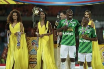 Deportivo Cali, campeón de la Liga Águila I-2015. Los de 'Pecoso' consiguieron la novena estrella del equipo verdiblanco.