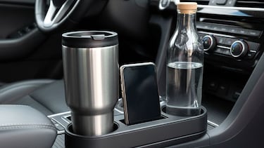Porta vasos para auto: Consejos y marcas para una compra inteligente 