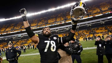 Alejandro Villanueva renuncia a un vuelo por unos niños