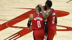 Van muy en serio: Westbrook y los Rockets asaltan el Garden