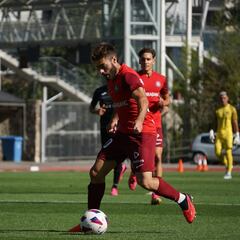 Martí Vila vuelve al césped