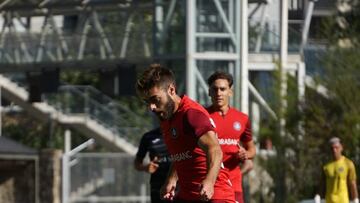 Martí Vila vuelve al césped