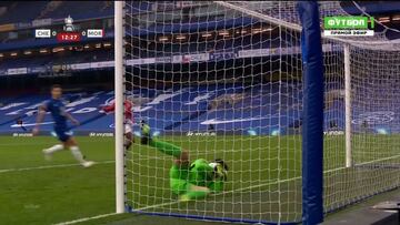 ¿Cómo evitó que fuera gol? Un milagro llamado Kepa en la auténtica parada de su vida