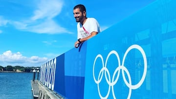 El regatista español Javier Hernández Cebrián, como entrenador en los Juegos Olímpicos de Tokio 2020.