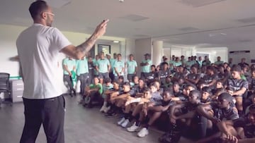 Los jóvenes de Atlético Nacional tuvieron el privilegio de escuchar y aprender junto a las enseñanzas del Rey David.