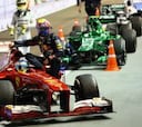 Pitos a Sebastian Vettel; avería y sanción para Mark Webber