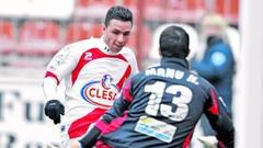 Cobeño salva al Rayo y luego Manu al Levante