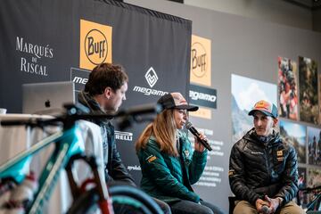 Txell Figueras durante la presentación del equipo Buff-Megamo.