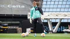 El portero Rubén Blanco, durante un entrenamiento del Celta en Balaídos.