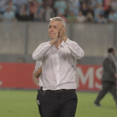 Tiago Nunes: “Tenemos que mantener los pies sobre la tierra”