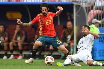 Isco ante Alexander Samedov.