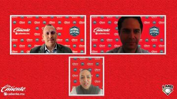 Momento de la conferencia de prensa de Caliente y LMB
