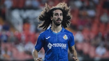 Marc Cucurella, jugador del Getafe CF, durante el partido de LaLiga Santander 2021/2022 ante el Valencia CF.