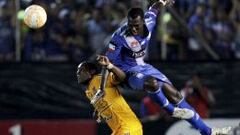 Emelec gana a Tigres y está a un empate de semifinales