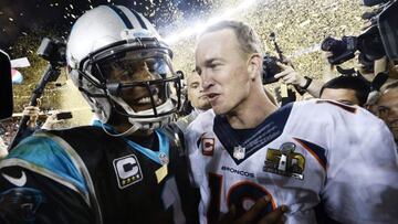 Peyton Manning, quarterback de Denver Broncos, y Cam Newton, quarterback de Carolina Panthers, dos de los protagonistas de la Super Bowl 50. 