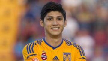 Alan Pulido admitió que retirarse con la camiseta de Tigres le genera ilusión.