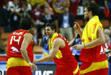 El segundo oro para Felipe Reyes llegó en el Campeonato Europeo disputado en Polonia en 2009. En la final, la selección española de baloncesto venció a la selección de Serbia, con un resultado de 85-63. 