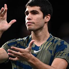 Alcaraz retiene el número uno