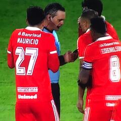 El VAR le dio más vida a Colo Colo: ¡anuló agónico gol de Inter!