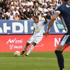 La fiesta de Dayro fue completa: Triunfo de Once ante Alianza