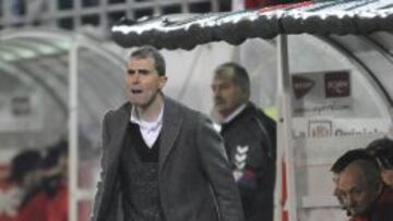 El Eibar mantiene la distancia de 5 puntos con el descenso